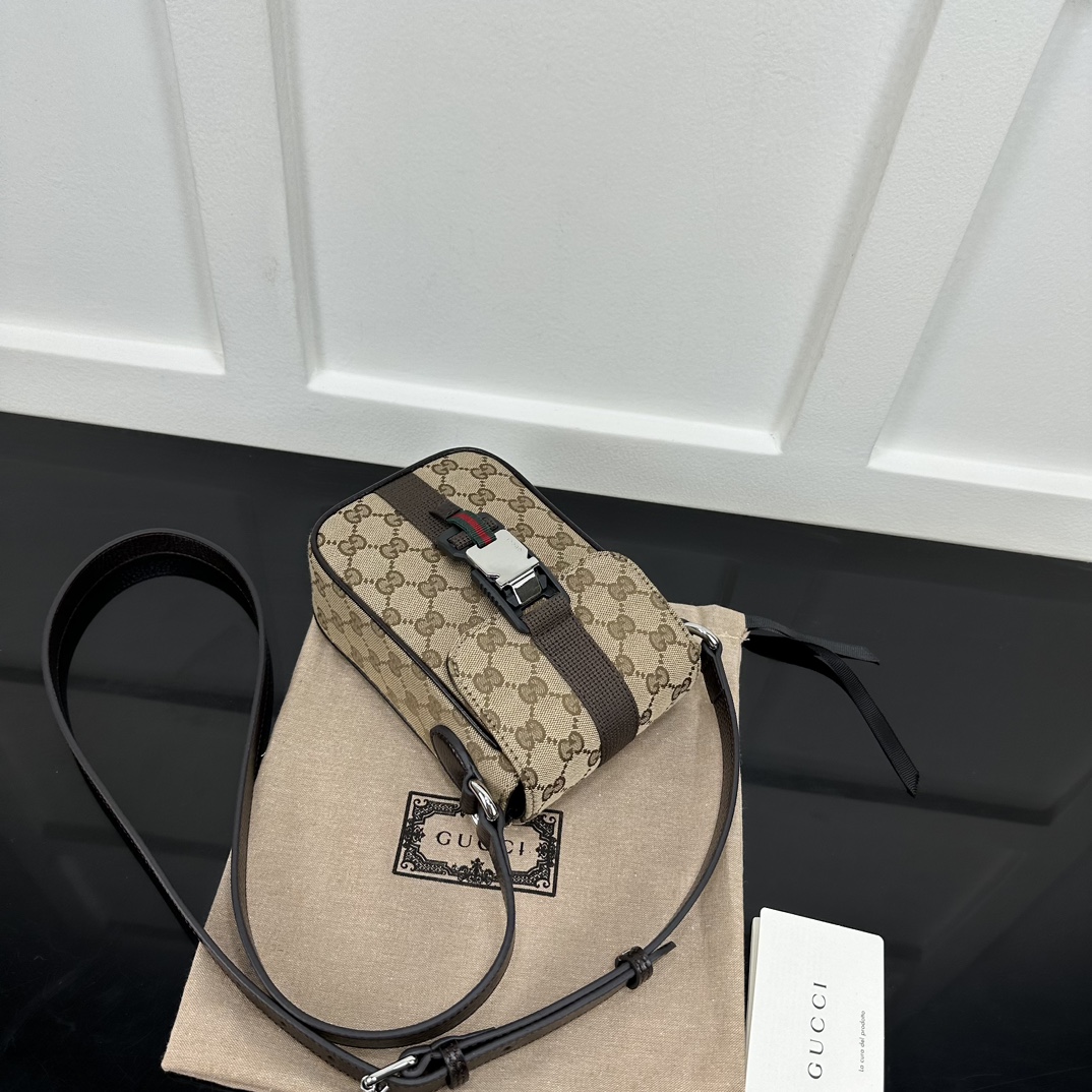 Gucci Satchel Bags